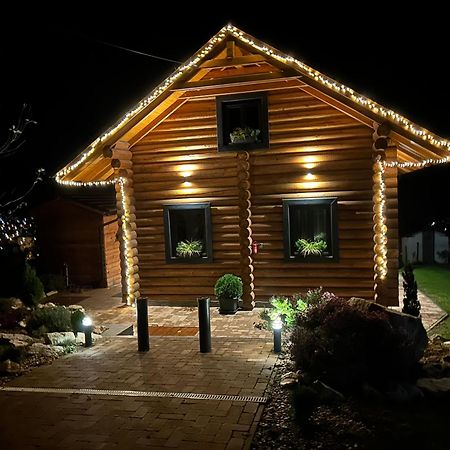 Appartamento Roenk Relax Miskolc Esterno foto