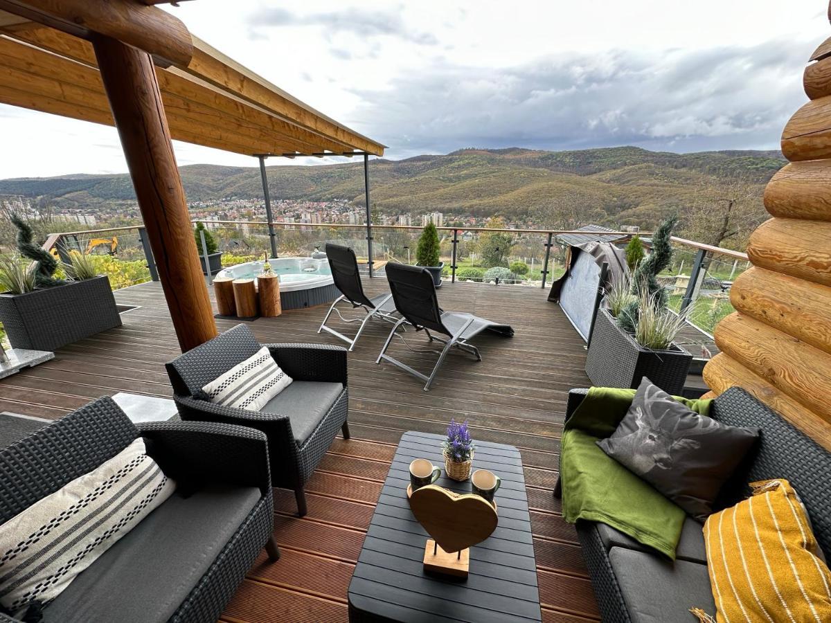 Appartamento Roenk Relax Miskolc Esterno foto