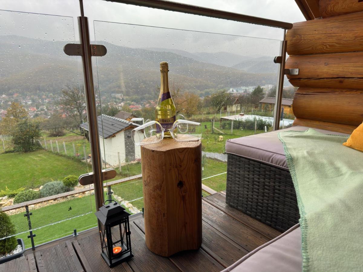 Appartamento Roenk Relax Miskolc Esterno foto